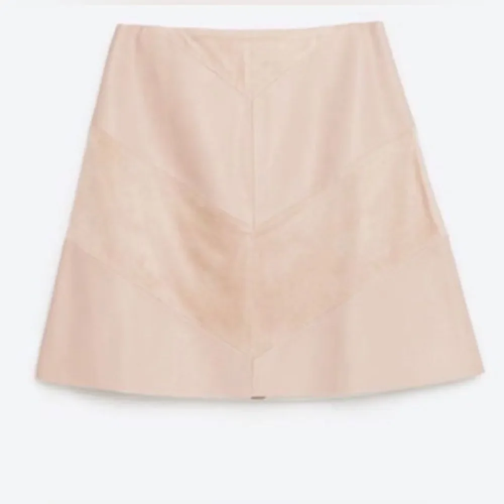 Zara Basic Mixed Faux Leather A-Line Mini Skirt in Soft Pink size Medium